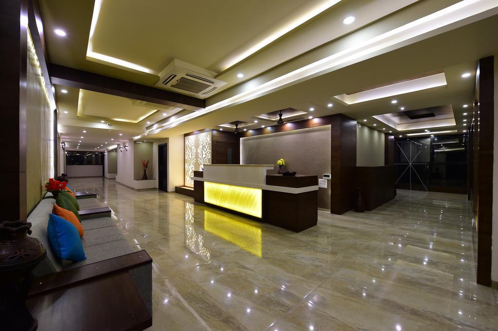 Hotel Opulence Nadiād Exterior foto